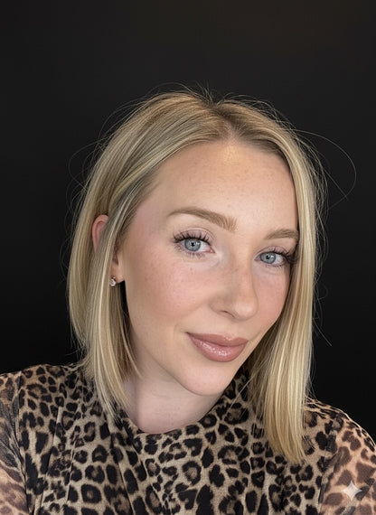 DIY eyelash extensions lash clusters underlash application