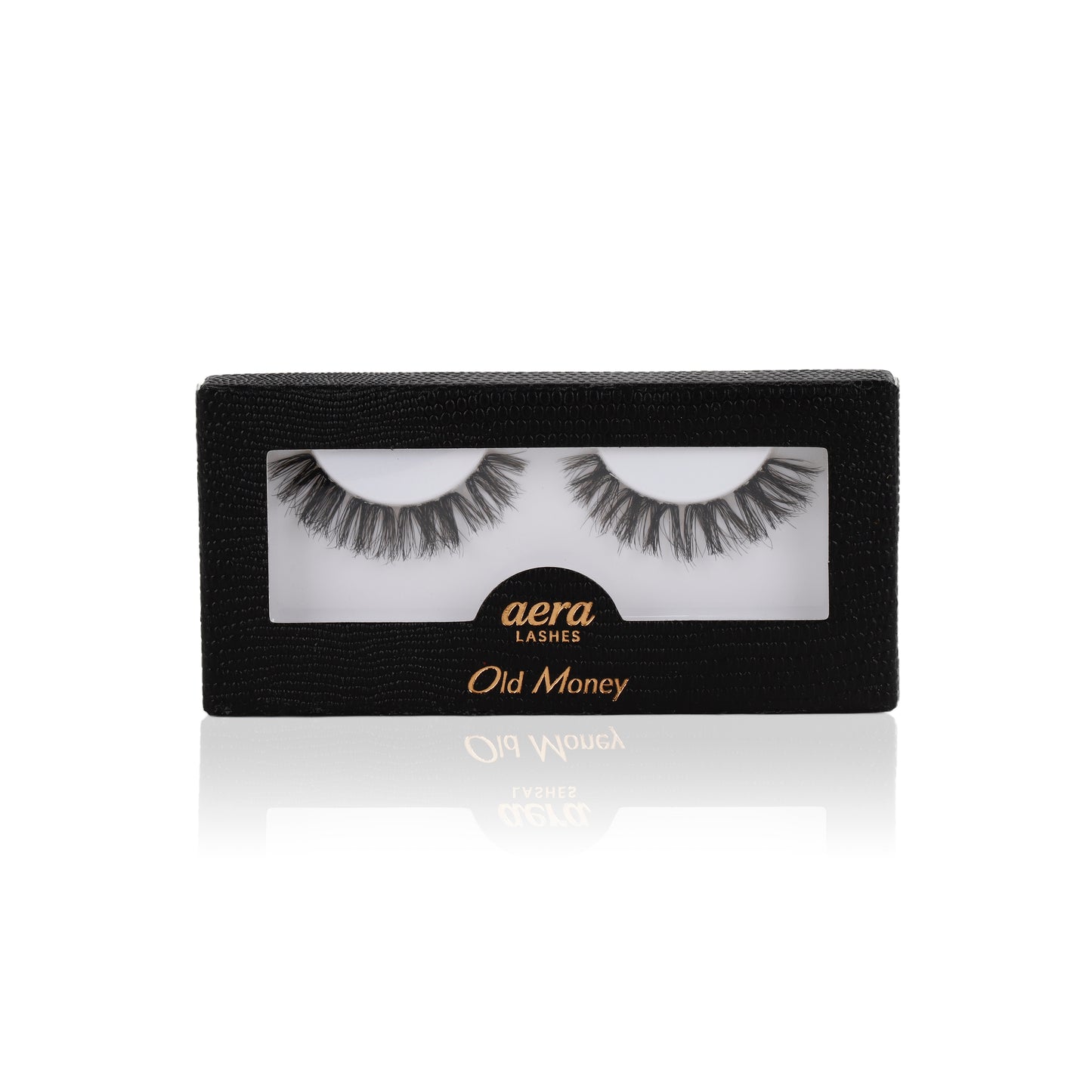 DIY lash clusters 10 day lash extensions Aera lashes