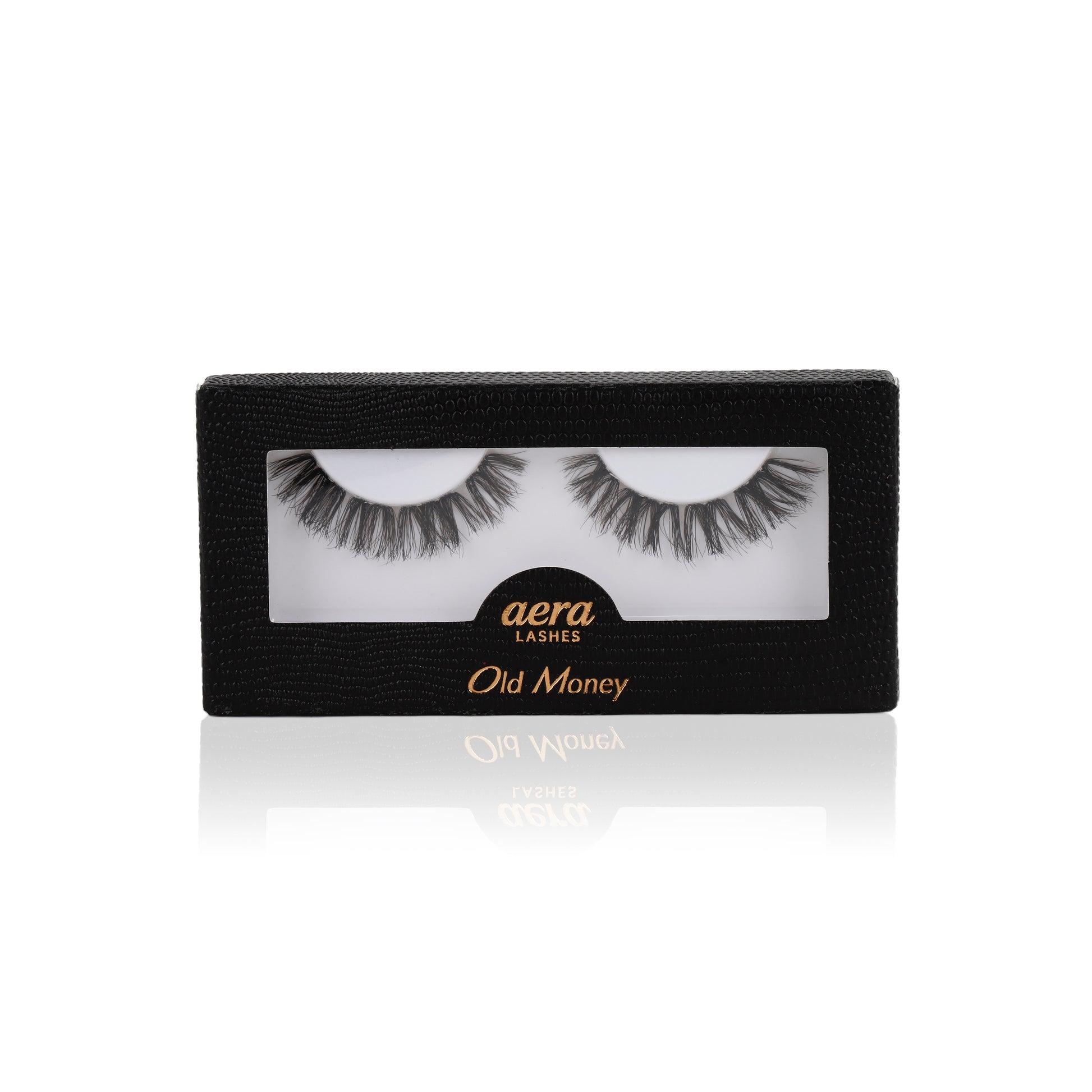 DIY lash clusters 10 day lash extensions Aera lashes