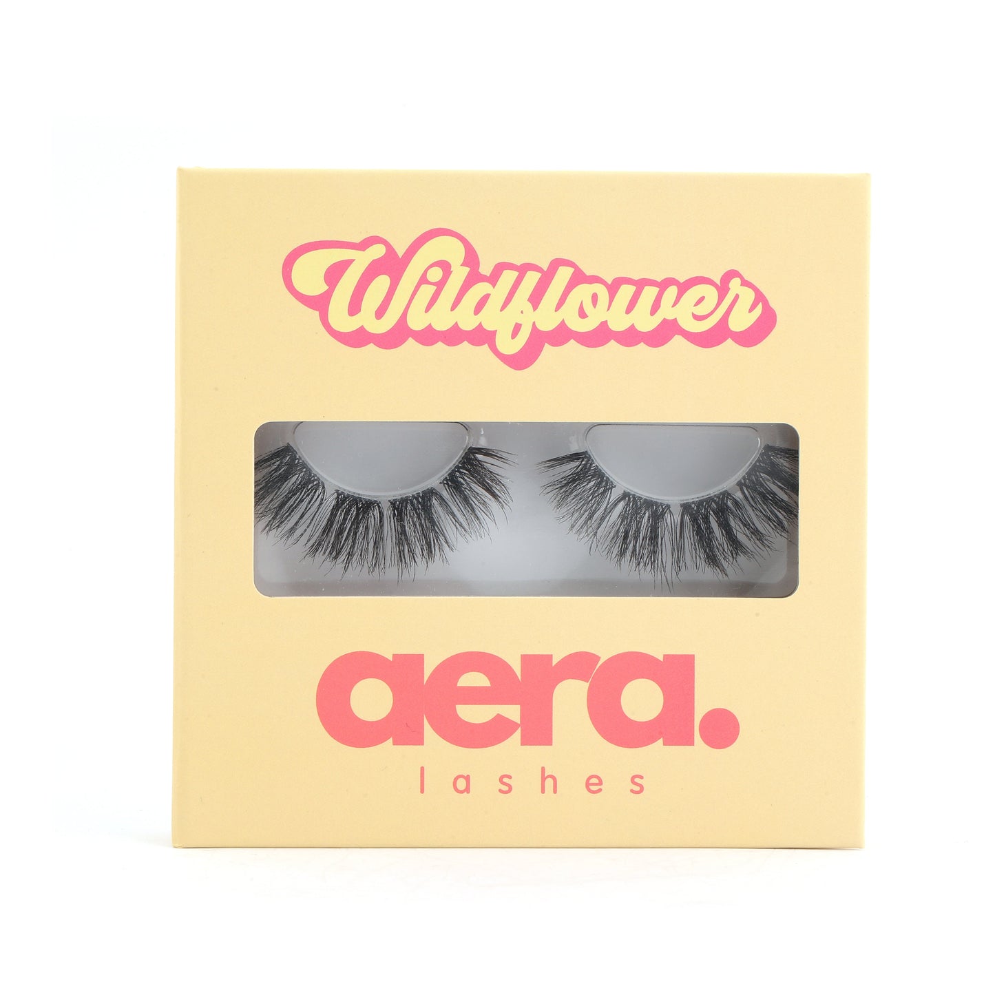 Close-up of Wildflower 12–15mm D curl DIY lash clusters. Mega volume wispy lashes with doll-eye shape for natural glam eyelash extension look.